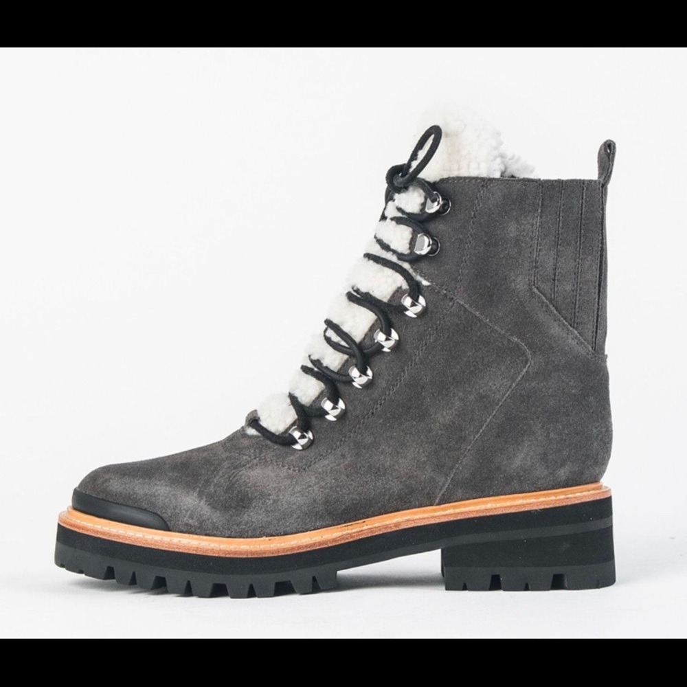 NWT Marc Fisher LTD Izzie laced up Boots